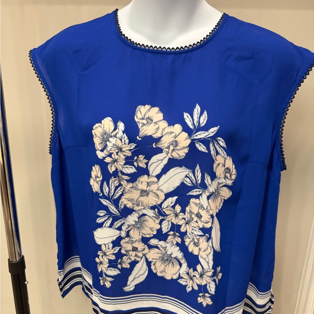 Liz Claiborne Royal Blue Floral Blouse